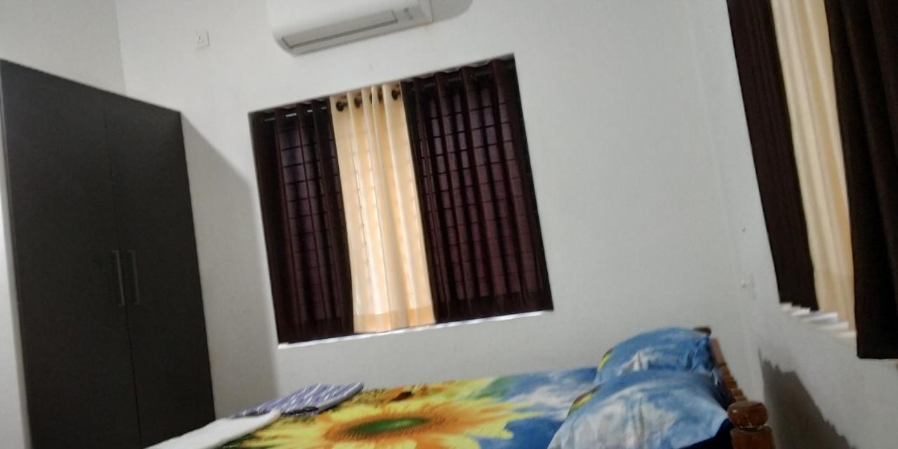 Pearl Inn Kottakkal Exterior photo